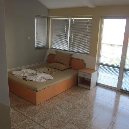 Siesta Casa de hóspedes Sveti Vlas